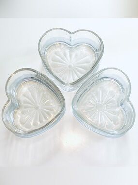 Set of 3 Vintage Libbey Clear Pressed Glass Heart-Shaped Bowls